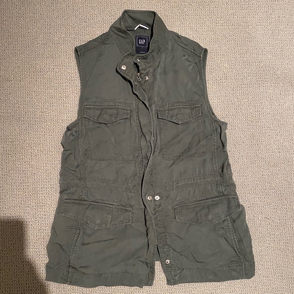 Gap Utility Vest